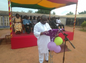 Bernard Joe Appiah speaking at the graduation