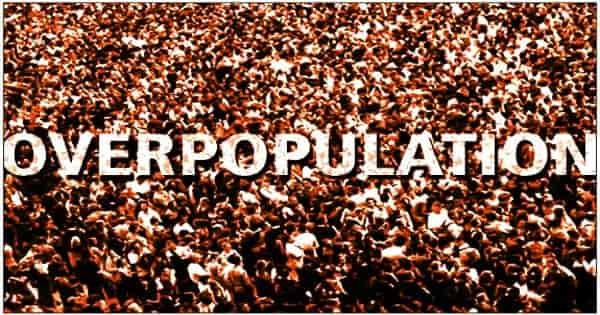 Population of Ghana in 2021: a total of 31 million or a total of 137 people living on 1 km2