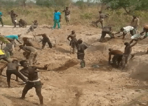 Some residents of Kabonwule