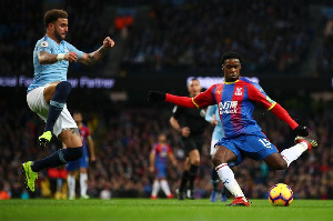 Schlupp and Townsend scored as Palace beat Manchester City 3-2