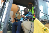 President Akufo-Addo cutting sod for the construction of 12-kilometre Kpassa to Mama Akura road