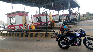 Tema Motorway Toll Booth2