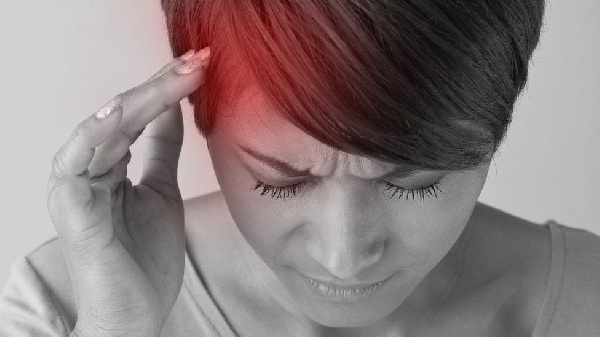 Some symptoms of migraine include severe headache and hallucinations