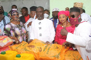 Rev Christian Kwabena Andrews in the company of oficers of his GUM party