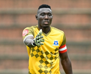 Goalkeeper Richard Ofori