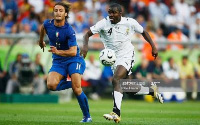 Sammy Kuffour against Italy at the 2006 FIFA World Cup in Germany