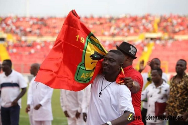 Hearts of Oak legend, Don Bortey attends Asante Kotoko's coronation