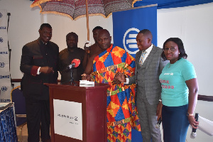 Middle: Anantahene, Baffour Fosu Twetweakwa II Extreme left: Kofi Ampim, Allianz Life Board Chairman