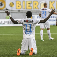 Raphael Dwamena is on the verge of joining Brighton