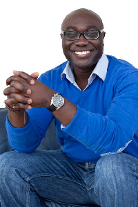 Komla Dumor