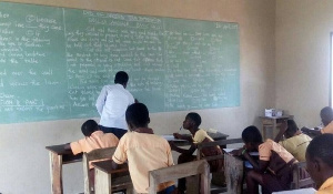 File photo: Image of a teacher teaching his students