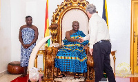 The Consul General congratulated the Asantehene on his 25 years on the Golden Stool