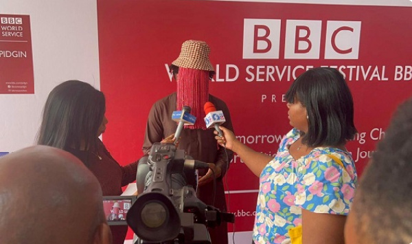 Anas Aremeyaw Anas speaking at the event held in Abuja