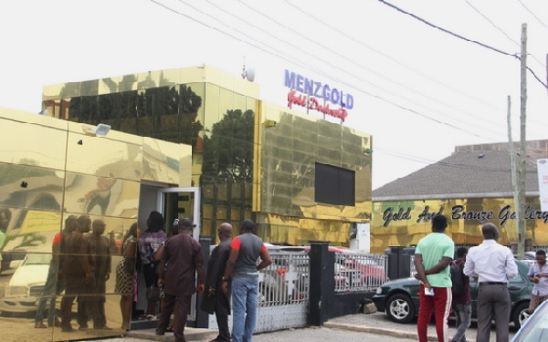 File photo: Customers besiege the company to demand their money