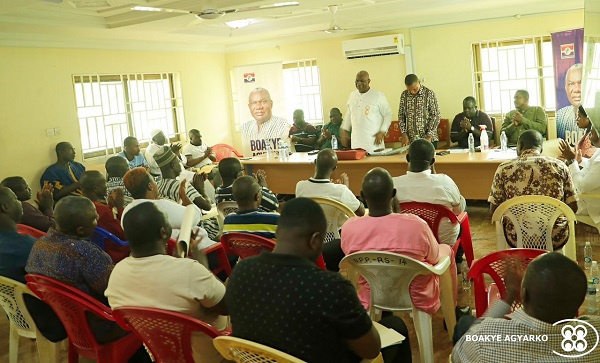 Boagye Agyarko, NPP presidential candidate hopeful in a photo with the executives