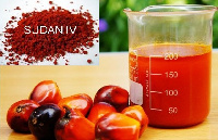 Palm oil in a caliberated cup and Sudan IV substance (Insertion at the top left)