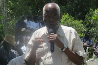 Prof Gilbert Ogutu addressing elders from Siaya