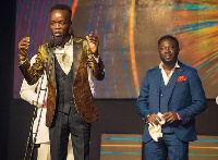 Popular Highlife singer, Akwaboah on stage at the VGMAs