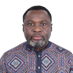 Dr. Philip Takyi, Senior Research Fellow at FDAG