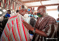 Dr Mahamudu Bawumia shares pleasantries with Naba Roland Akwara Atogumdeya III