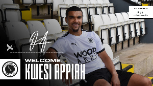 Kwesi Appiah Boreham Wood.png