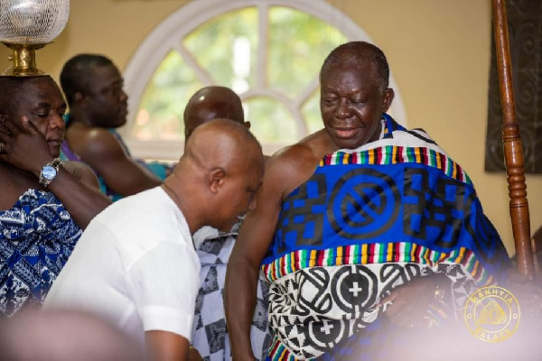 Kwasi Appiah with Otumfuo