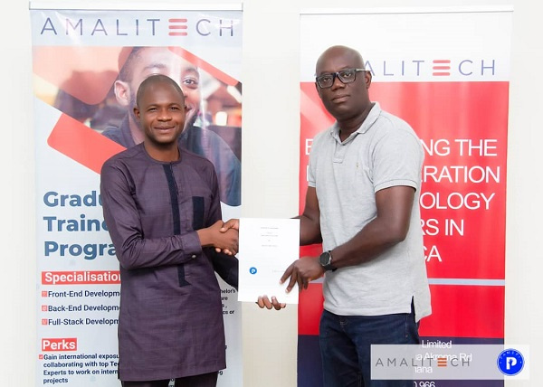 Matthew Opoku Dankwa and  Fuseini Yakubu during the MoU