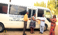 Ashanti Region Minister Simon Osei-Mensah presented the bus on behalf of Bawumia