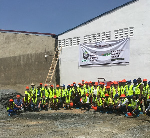 Staff of Glofert Blending Plant in a group photograph