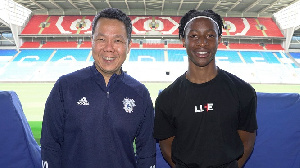 Jai Semenyo extends his contract with Cardiff City