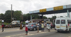 The unavailability of land to expand the gates of the toll booth remains an issue.