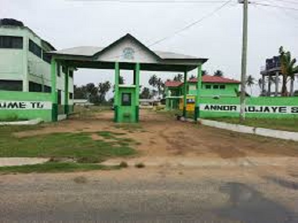 Entrance of Annor Adjaye SHS