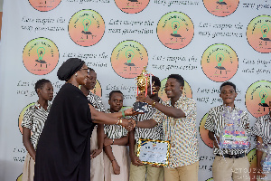 Joyce Bawah Mogtari Hands Over The Trophy To Kwame Nkrumah Memorial 