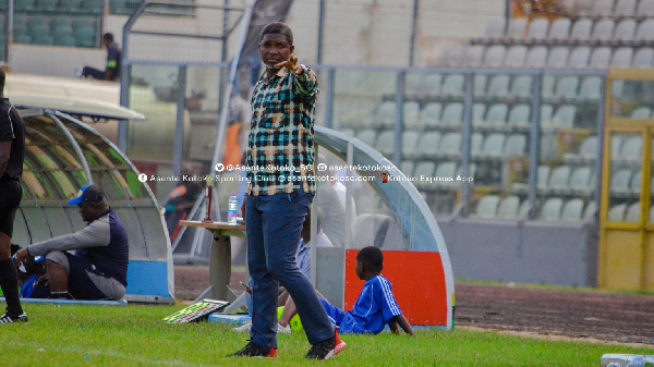 Asante Kotoko coach Maxwell Konadu