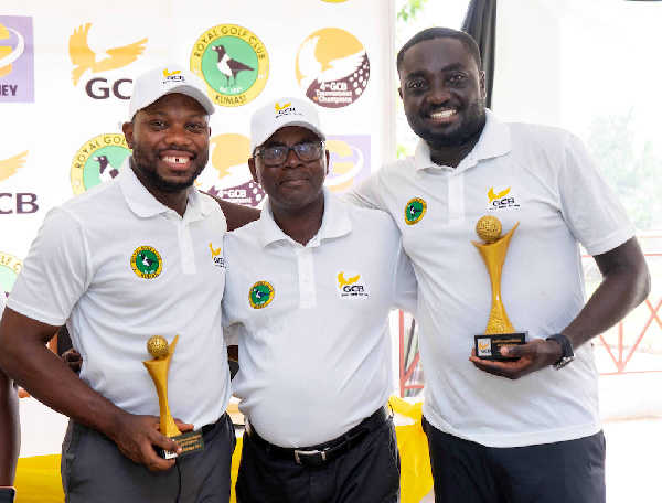 Ackorful, GCB Regional Manager flanked by Main and Support Winners