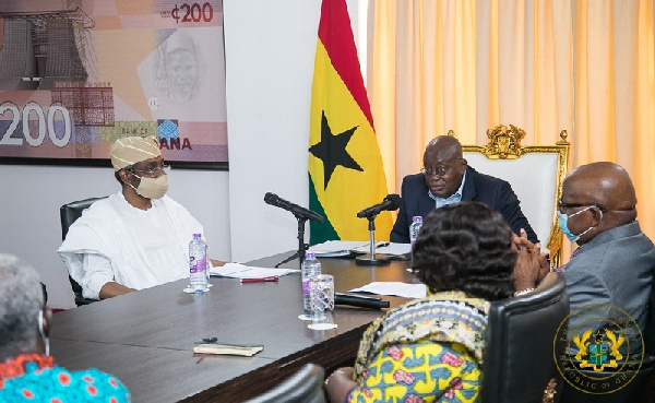 President Nana Addo Dankwa Akufo-Addo in a meeting with the Nigerian delegation