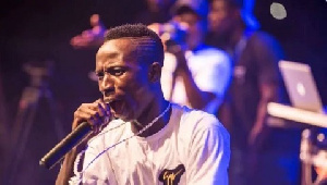 Patapaa Deserve Artiste Year