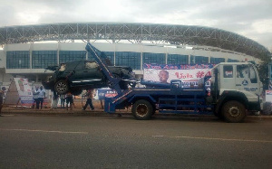 Bugri Naabu towed his accident vehicle to the Aliu Mahama Sports Stadium