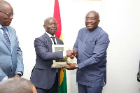 Vice President Dr Mahamudu Bawumia receiving the award on behalf of President Akufo-Addo