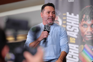 Oscar De La Hoya 1674804315