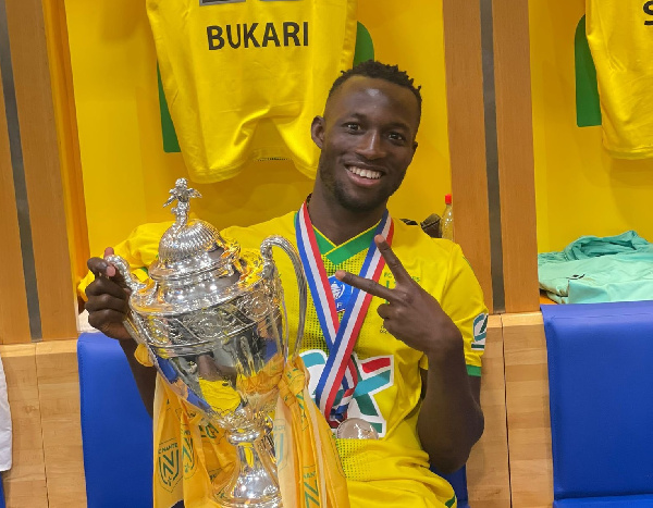 Bukari poses with the French Cup