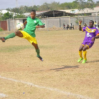 Zakaria Mumuni  in green