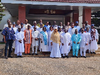 A group photo of Bawumia and some of the MPs