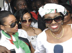 Nana Konadu Agyeman Rawlings Wth Daughters