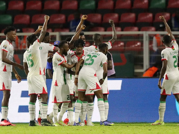 Burkina Faso beat Tunisia to set up a semi final tie with Senegal