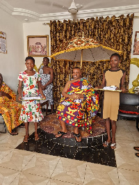 Appianyinasehene with the two beneficiaries