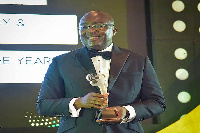 Vice President Dr Mahamudu Bawumia poses with his award