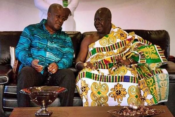 Former President John Mahama and Otumfuo Osei Tutu II