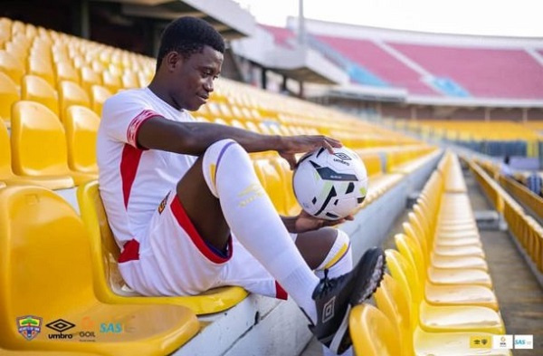 Hearts of Oak midfielder, Michelle Sarpong