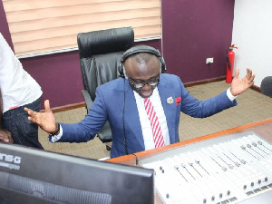 Bola Ray gives thanks to God for a successful journey